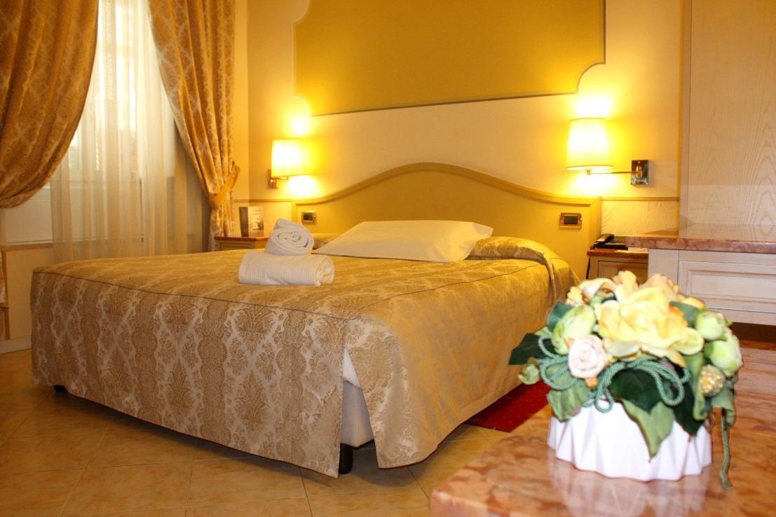 Ena Hotel อาเรนซาโน ภายนอก รูปภาพ